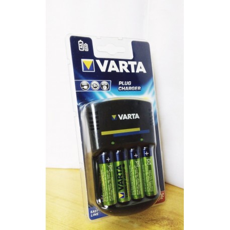 VARTA Plug Charger, Elem akkumulátor töltő + 4db 2100mAh AA, új állapot gyári csomagolásban.
