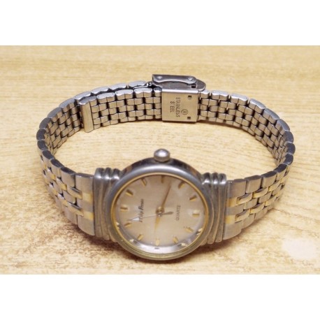 Philip Persio Quartz Water Resistant fém csatos női karóra, kiváló állapotban.