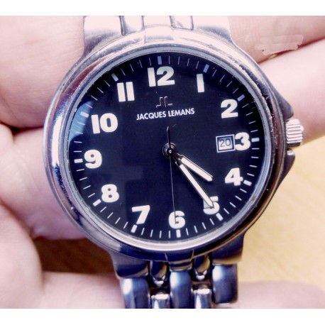 Jacques Lemans Quartz Super-LumiNova naptáras, acél tokos férfi karóra, szép állapotban.