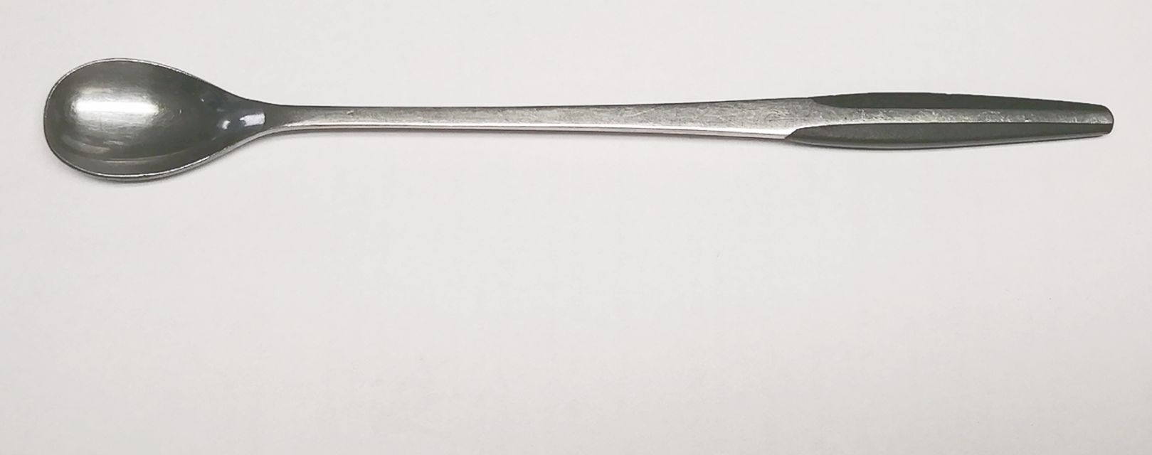 Egzotikus ébenfa berakásos bárkanál Japánból