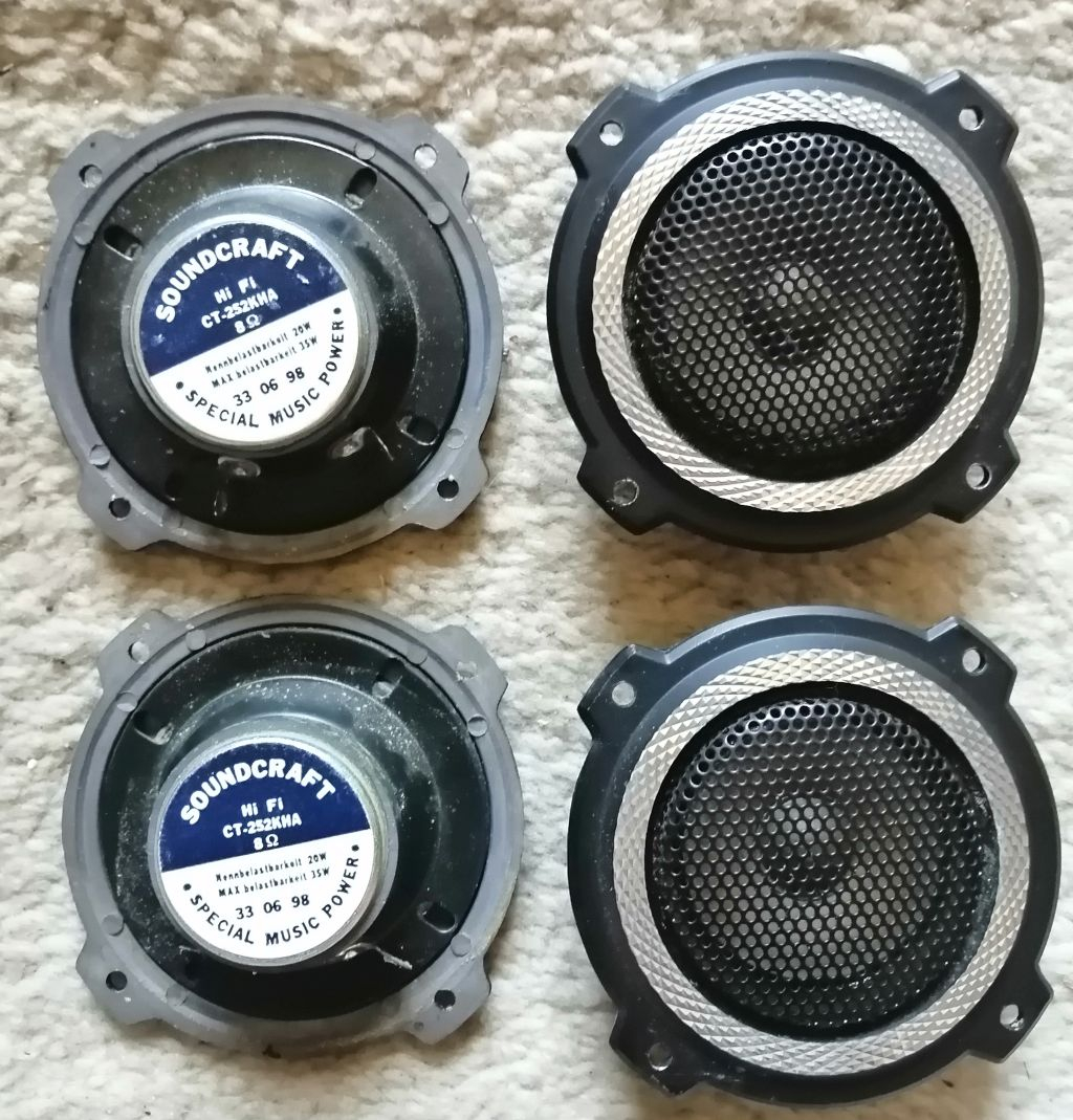 Soundcraft CT-252kha. Nagy teljesítményű hangszóró quadro, 10cm.